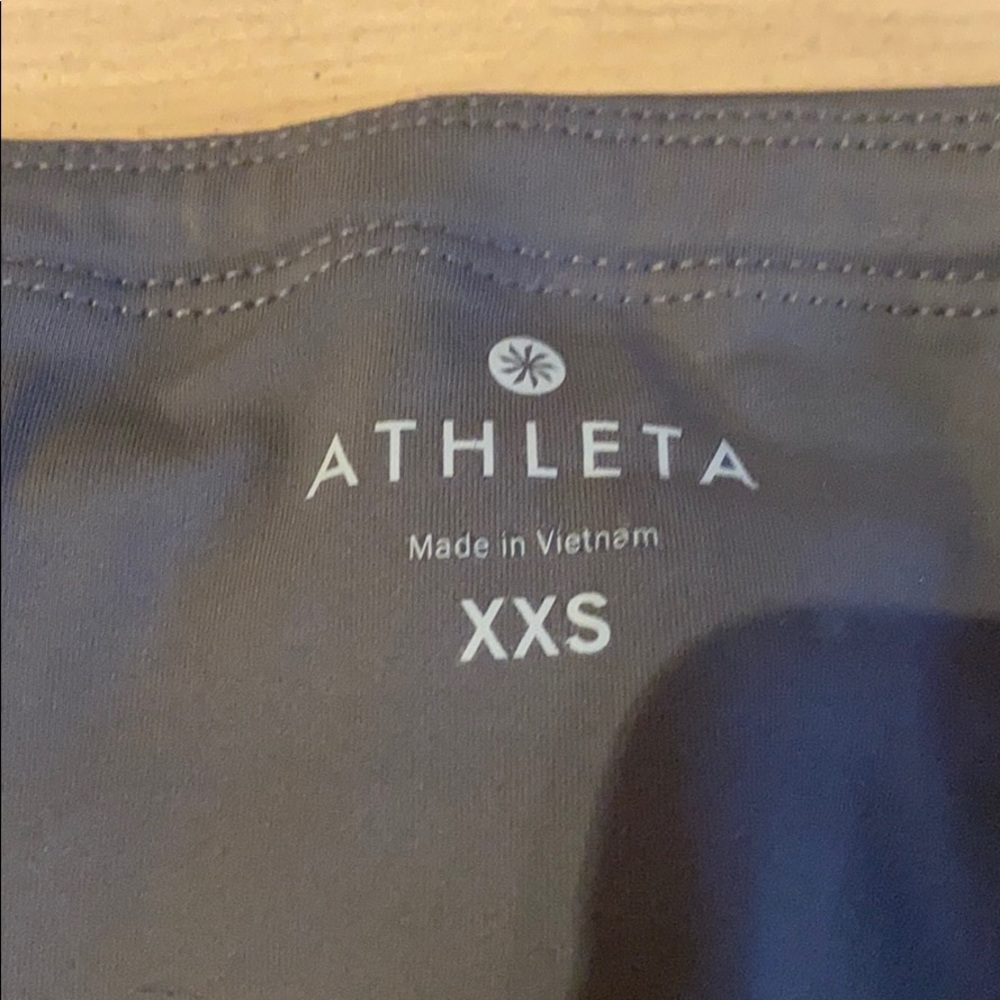 Athleta yoga pants